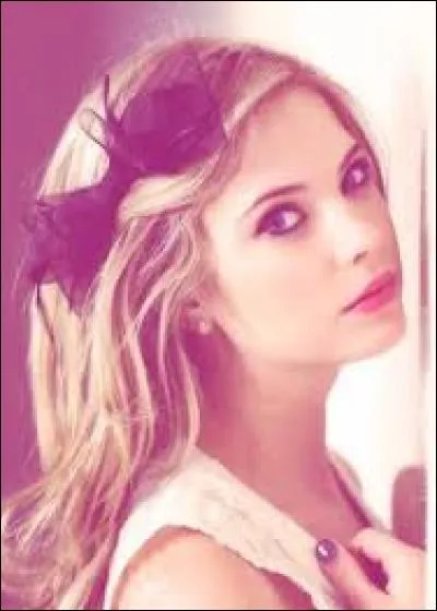 A combien de mois de grossesse est-elle née ?