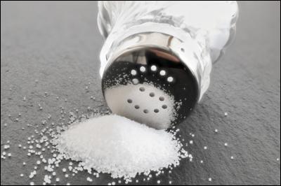 La consommation de sel est, on le sait, globalement supérieure aux 5 g journaliers préconisés par l'OMS. Quelle est la dose en France ?