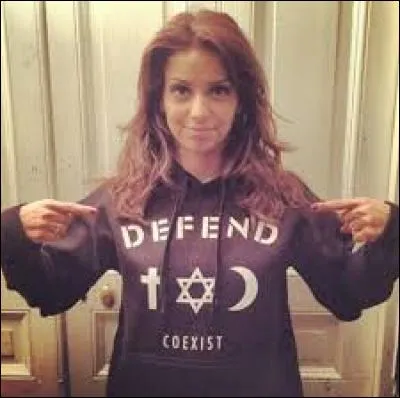 Tal rencontre le chanteur :