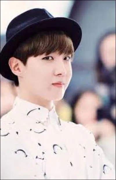 Avec qui J-Hope a-t-il passé une audition pour la JYP ?