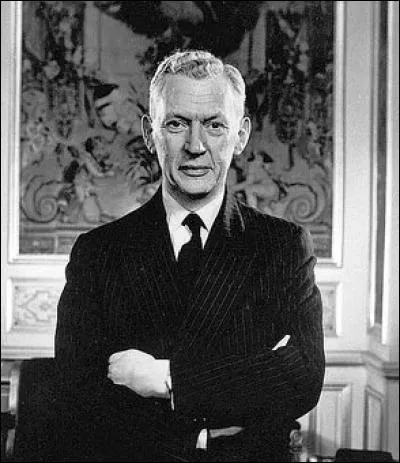 Il a été Ministre des Affaires Etrangères de 1958 à 1968, puis il est Premier Ministre pendant un an en 1968-69. De qui s'agit-il ?