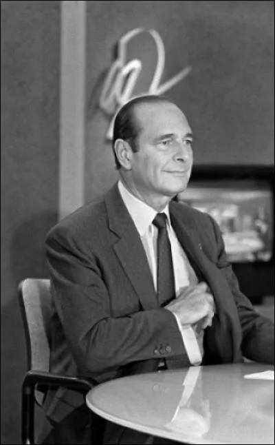 Il a été Ministre de l'Agriculture de 1972 à 1974, puis Premier Ministre de 1974 à 1976 et de 1986 à 1988. De qui s'agit-il ?