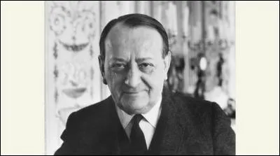 Ecrivain et intellectuel célèbre, il a été 10 ans, de 1959 à 1969, Ministre des Affaires Culturelles. De qui s'agit-il ?