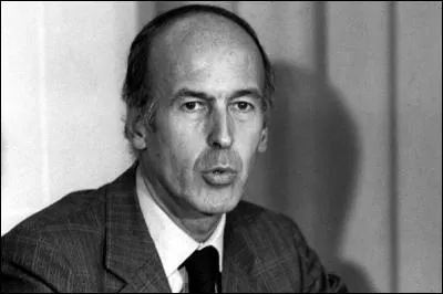 Secrétaire d'Etat puis ministre des Finances de 1959 à 1966, il est ensuite Ministre de l'Economie et des Finances de 1969 à 1974. De qui s'agit-il ?