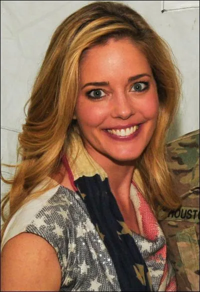 Comment s'appelle la mère des enfants Ross ?