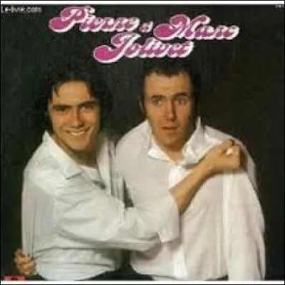 Quel fils hypothétique de dictateur a été chanté par Pierre et Marc Jolivet ?