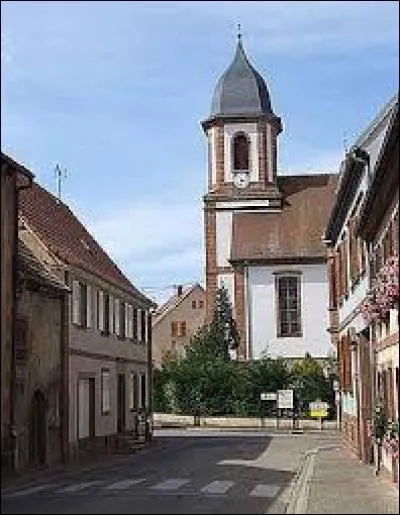 Nous partons à Hattmatt, visiter son église luthérienne. Commune alsacienne, elle se situe dans le département ...