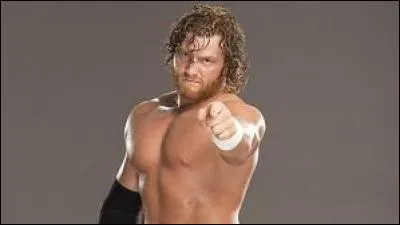 Quel est le nom de cette superstar ?