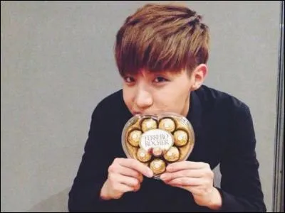 Avant ses débuts au sein des BTS, J-Hope a auditionné pour une agence... Laquelle et avec qui ?