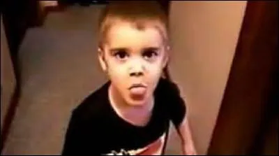 En quelle année et quel mois est-il né ?