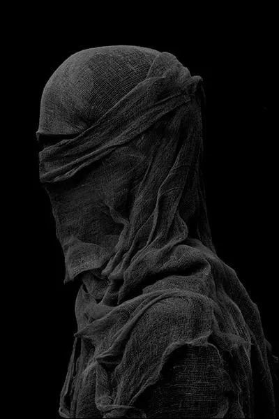 Qui sont ces créatures du folklore sémitique ? Elles sont en général invisibles et leur capacité à influencer spirituellement et mentalement le genre humain est grande.