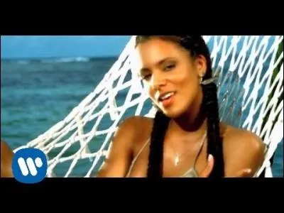 A quoi fait référence son premier single "Femme de couleur" ?