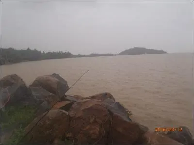 Petite ou grande, elle a plus d'une tour dans son sac !