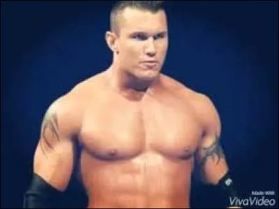 En 2002, durant sa convalescence, comment s'appelait le segment qu'il présentait chaque semaine ?