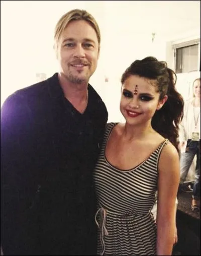 Avec qui Selena est-elle ?