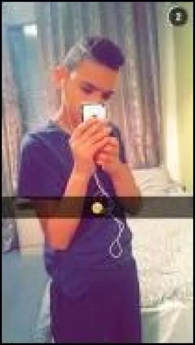 Quel est l'âge du plus petit en 2015 ?