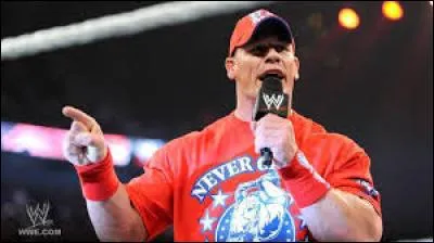 En 2011, face à quel catcheur John Cena se retrouve-t-il dans le main-event de WrestleMania ?