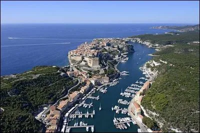 Quelle est cette ville ?