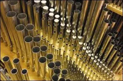 Je suis un instrument souvent utilisé dans les églises :