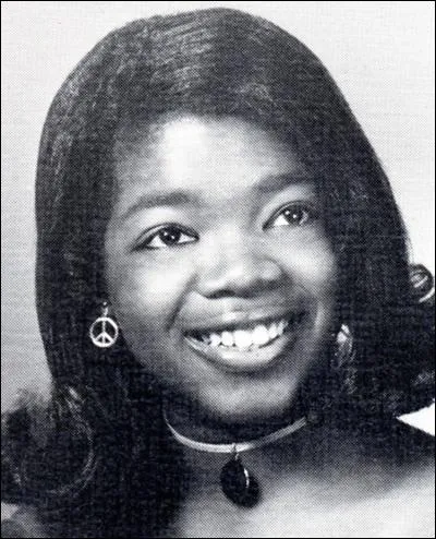 Il est vrai que la carrière de Danièle Gilbert, à côté, c'est quand même moins flamboyant ! Qui est-elle ?