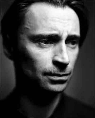 Désignez le long-métrage où ne joue pas Robert Carlyle, excellent acteur britannique :