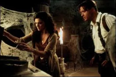 Dans le film "La Momie", comment s'appelle la cité des morts ?