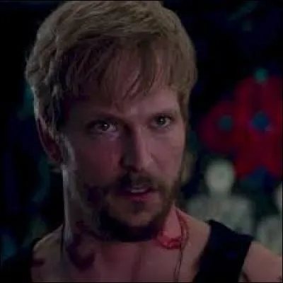 Qui est Hodge Starkweather ?