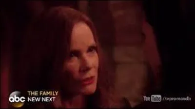 Quel était le métier de Cora au début ?