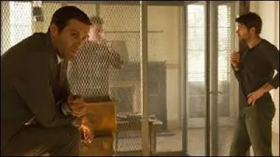 Que découvrent-ils, grâce à Léo, sur ce qui a causé le changement de comportement ?