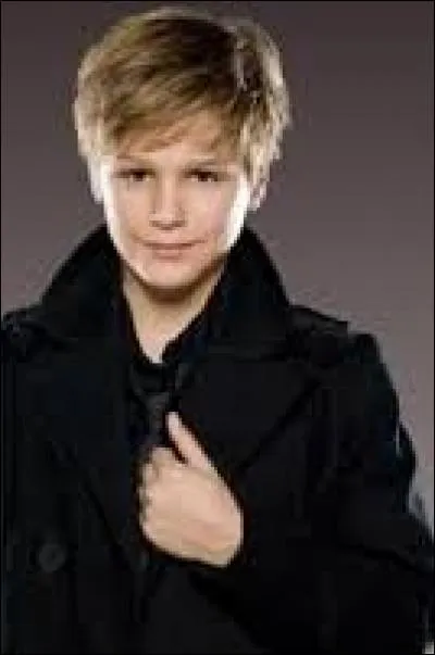 Passons au dernier des garçons. Vous l'avez compris, c'est :