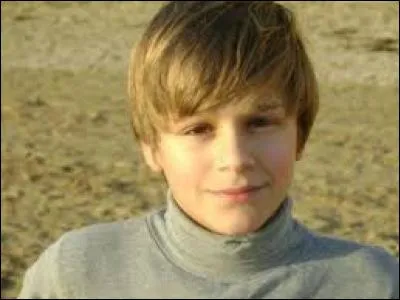 Quelle chanson du groupe commence-t-il ?