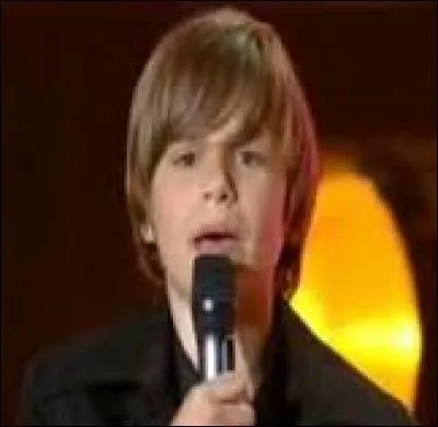 Ce même jeune homme :