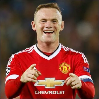 Quel est le salaire annuel de ce joueur ?