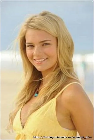 Quel est le nom de famille de Bella ?