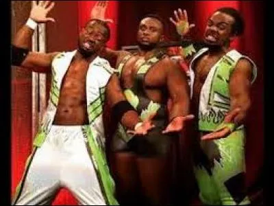 En 2014, il forme une équipe comprenant donc Kofi Kingston, Big E et Xavier Woods. Mais comment s'appelle cette équipe ?