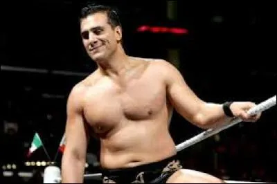 En 2012, avec quels catcheurs Alberto rentre-t-il en rivalité durant presque toute l'année ?