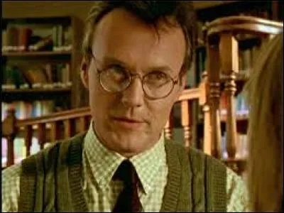 Qui est ce monsieur ? Est-il mort ?