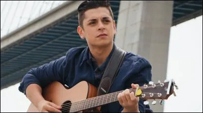 Grâce à quelle émission Corentin Grevost s'est-il fait connaître ?