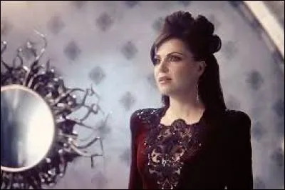 Qui est cette femme ?