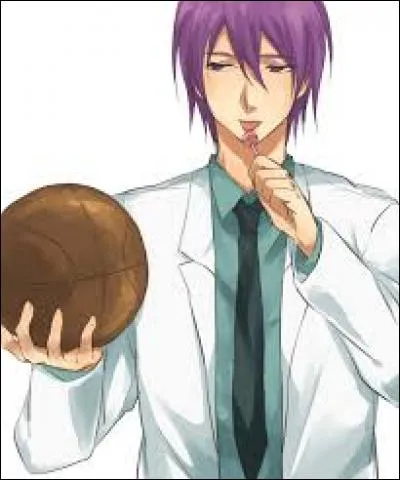 Himuro est-il plus âgé ou non que Murasakibara ?