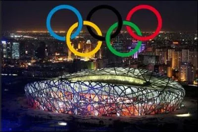 La médaille de bronze algérienne aux Jeux olympiques d'été de 2008 a été offerte par :