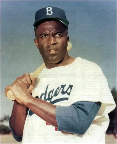 Lors de quel Opening Day, Jackie Robinson devint-il le premier afro-américain à jouer en MLB depuis l'instauration de la Color Line en 1887 ?