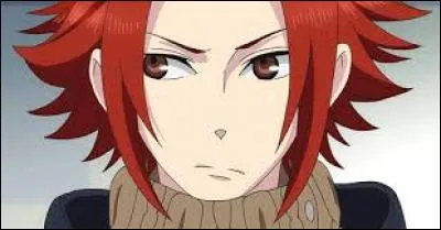 Qui des frères fait partie de la même classe qu'Ema ?