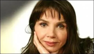 Quel est le prénom complet de la mère de Clem ?