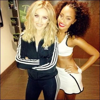 Quelle chanson ont-elles chantée pour le Sport Relief 2014 ?