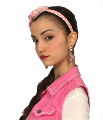 De qui Linda est-elle amoureuse ?