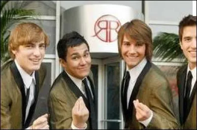 Comment s'appellent les groupes ?