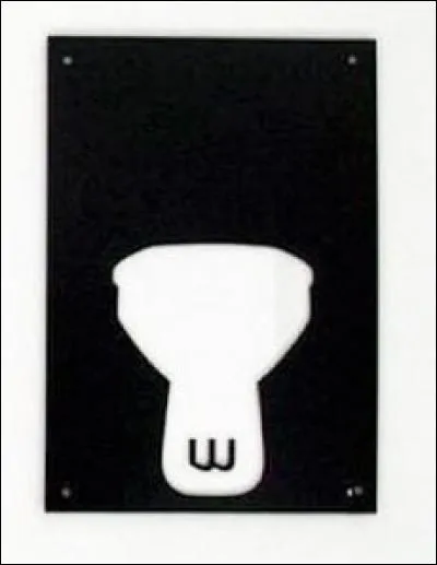 Mesdames, quelle est la première chose que vous allez faire immanquablement avant d'exercer votre office ?