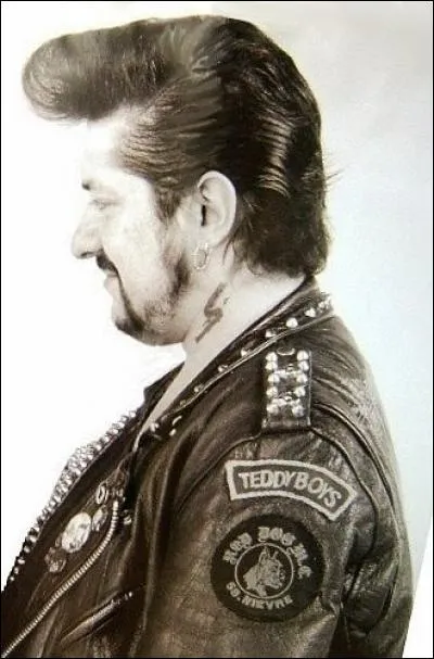 Il n'est pas connu mais il devrait vous faire penser à un fruit...
Allez, on réfléchit et on garde le sourire !