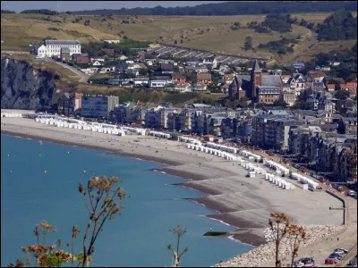 1842-1908- A son actif, des poésies, des romans, des pièces de théâtre et au final un fauteuil à l’Académie Française en 1884. Tel fût le destin de François Coppée surnommé le poète des Humbles. Quelle est cette villa mersoise où résida cet artiste et qui arbore encore aujourd'hui, un médaillon à son effigie ?